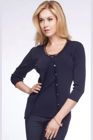 Passioni Cardigan Twinset in Marineblau mit Kettendetail am Ausschnitt - Verkäufer: Passion Mode