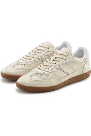 Lascana Sneaker Freizeitschuh, Halbschuh aus Leder mit Spitzen Details