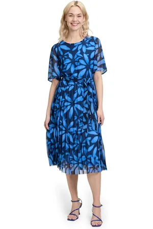 Betty & Co Chiffonkleid Betty & Co Chiffonkleid mit Plissee Plissee