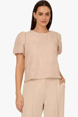 Adrianna Papell Kurzarmbluse Allover Squiggle Embroidery Top with Bubble Sleeves and Hem Casual, Basic, Abendessen, Arbeit - Verkäufer: GoJungo GmbH
