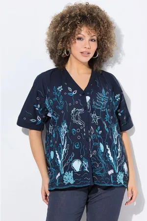 Ulla Popken Druckbluse Bluse Stickerei Oversized V-Ausschnitt Halbarm - Verkäufer: Popken Fashion Group