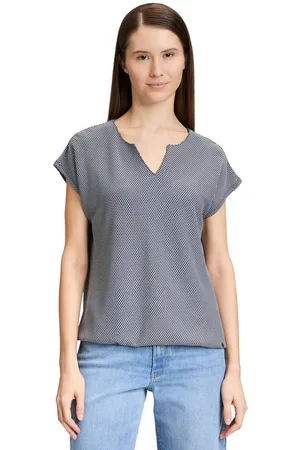 Betty & Co Kurzarmshirt Betty & Co Casual-Shirt mit Struktur (1-tlg) Material