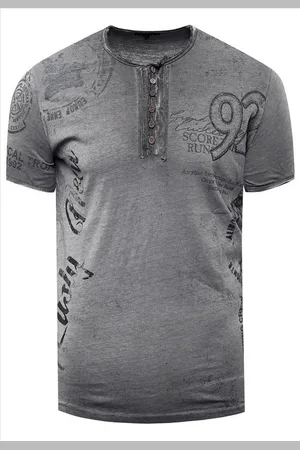 Rusty Neal T-Shirt - Verkäufer: eleven.one