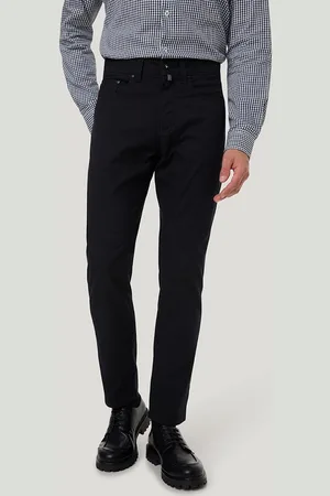 Pierre Cardin Tapered-fit-Jeans Lyon tapered 34540.4200 Modern Fit - Verkäufer: P-Graph GmbH Mode & mehr