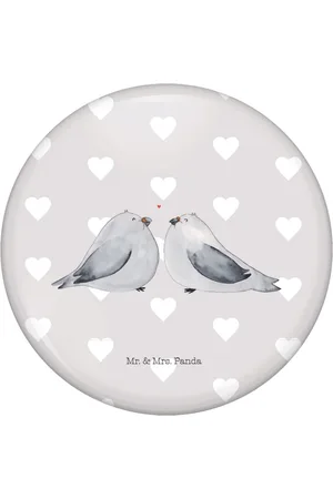 Mr. & Mrs. Panda Anstecknadel Turteltauben Liebe - Pastell - Geschenk, Freund, Turteltäubchen, (1-tlg), Stabile Anstecknadel - Verkäufer: