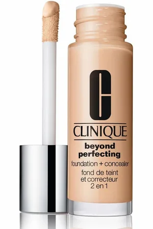 Clinique Make-up Beyond Perfecting Makeup - Verkäufer: Luxus Parfümerie