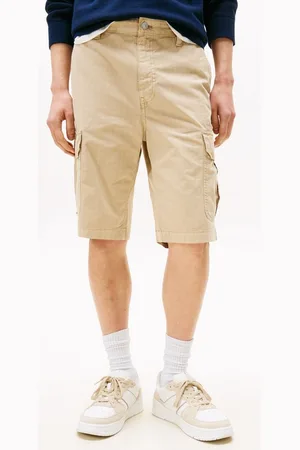 Tommy Hilfiger Cargoshorts TJM OTIS CARGO REG SHORTS Mit Gürtelschlaufen