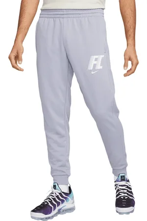 Nike F.C. Herren nachhaltige Fußball-Hose mit DRI-FIT-Technologie moderne Jogging-Hose Sport-Hose Slim-Fit DV9801-519 Flieder