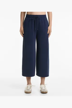 Oysho Weite Hose Im Cropped-Schnitt Mit Weichem Modal