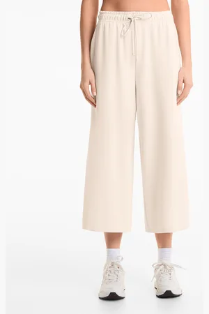 Oysho Weite Hose Im Cropped-Schnitt Mit Weichem Modal