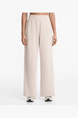 Oysho Weite, Gerade Geschnittene Hose Mit Seitlichen Knöpfen Und Weichem Modal