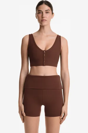 Oysho Geripptes Comfortlux Tanktop Mit Knopfleiste Und Tiefem Rückenausschnitt