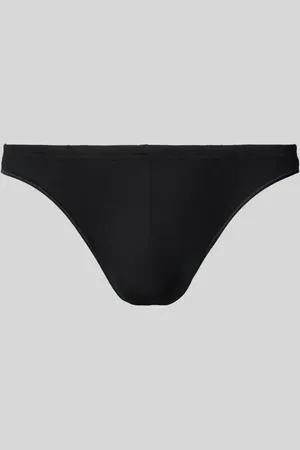 Hom String in unifarbenem Design Modell 