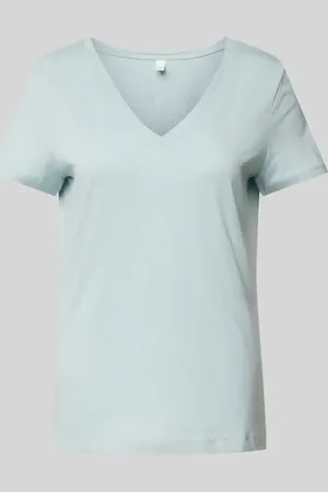 QS by s.Oliver T-Shirt mit V-Ausschnitt in , Größe XL