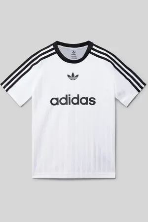 adidas T-Shirt mit Label-Print in , Größe 152