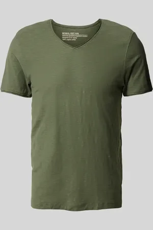 McNeal T-Shirt mit V-Ausschnitt in , Größe L