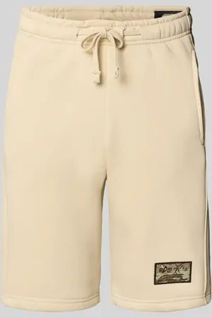 Alpha Industries Regular Fit Sweatshorts mit Label-Badge in , Größe L