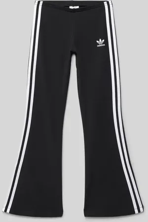 adidas Flared Fit Leggings mit Label-Print in , Größe 140