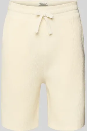Casual Friday Shorts mit Strukturmuster Modell 