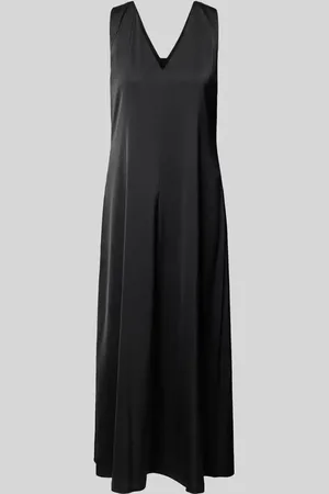 Gestuz Midikleid mit V-Ausschnitt Modell 