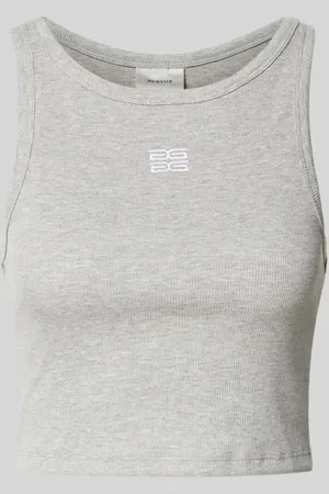 Gestuz Crop Top mit Label-Stitching Modell 
