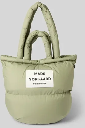 Mads Norgaard Handtasche mit Label-Patch in , Größe 1
