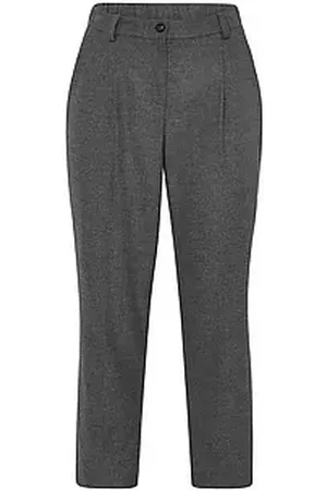 Anna Aura Hose