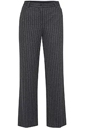Anna Aura Hose
