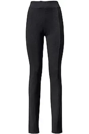 Anna Aura Hose
