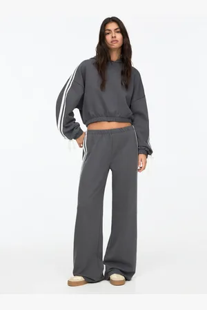Pull&Bear Gestreifte Hose Trainingsanzug
