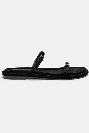 Pull&Bear Flache Samtsandalen