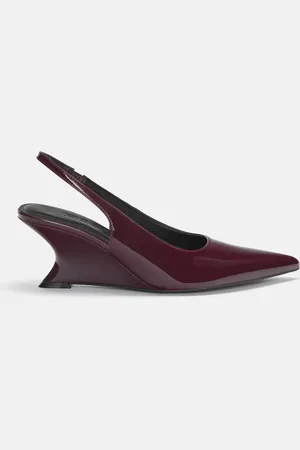 Pull&Bear Absatzschuhe In Lackoptik Mit Keilabsatz