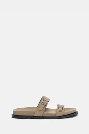 Pull&Bear Flache Riemchensandalen