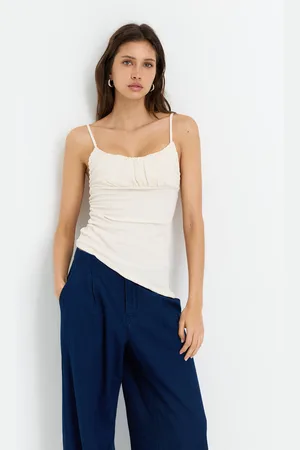 Pull&Bear Asymmetrisches Gesmoktes Top