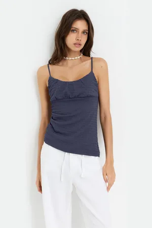 Pull&Bear Asymmetrisches Gesmoktes Top