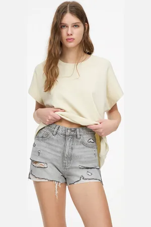 Pull&Bear Jeansshorts Mit Ausgefranstem Saum