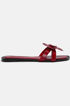 Pull&Bear Flache Sandalen Mit Blumen