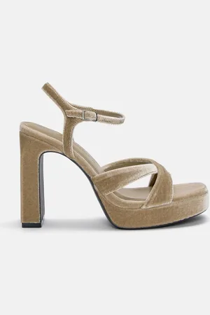 Pull&Bear Absatzsandalen Mit Plateausohle Und Samtoptik
