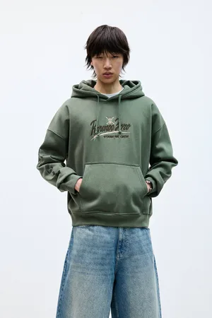 Pull&Bear Hoodie One Piece Zoro Mit Kapuze