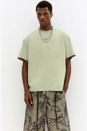 Pull&Bear Grünes Shirt Mit Blumenstickerei