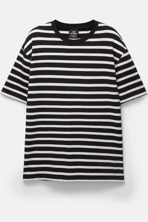 Pull&Bear Schwarzes Shirt Mit Streifen