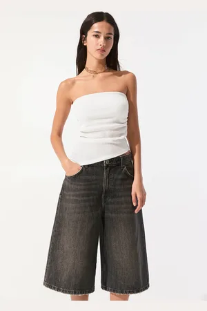 Pull&Bear Asymmetrisches Schulterfreie Top