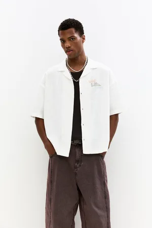 Pull&Bear Hemd Mit Stickerei Und Kurzen Ärmeln