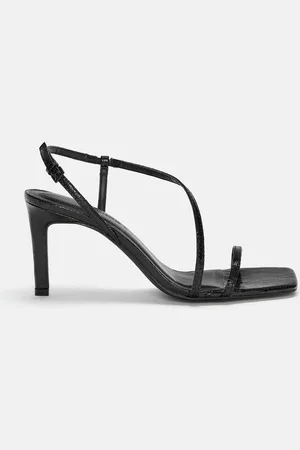 Pull&Bear Absatzsandalen Mit Gekreuzten Riemen