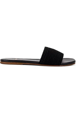KAANAS SANDALE MALLOW in . Size 5.