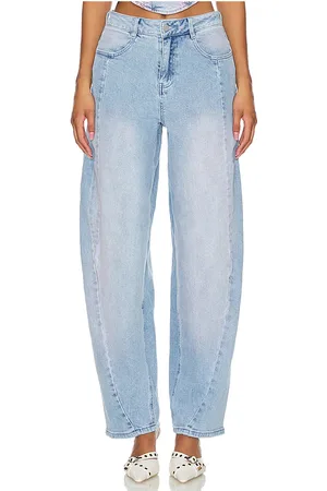 AFRM JEANS ARCHER in . Size 26.