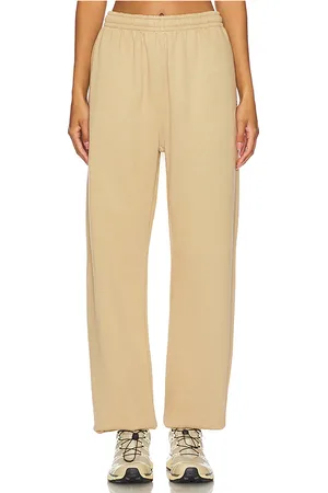 7 DAYS ACTIVE FIGURBETONTE SWEATPANTS ORGANIC in . Size XS.