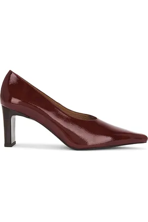 Flattered HIGH-HEELS TOVE in . Size 38, 39, 40.