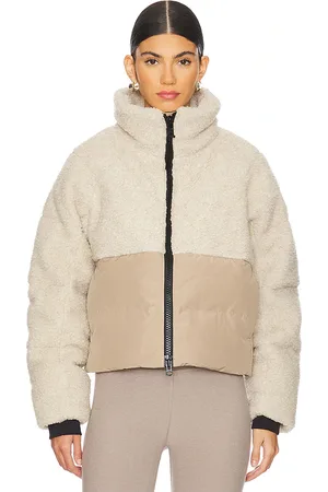 Canada Goose STEPPJACKE ELORA in . Size M, XL.