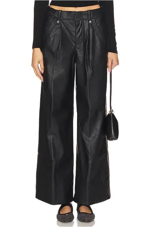 Free People HOSE AUS LEDERIMITAT AFTON in . Size 10, 12, 14, 2, 6, 8.